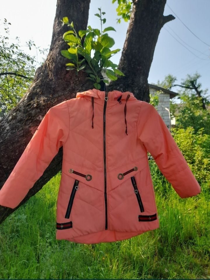 Весняна/осіння курточка для дівчини 6-8 років