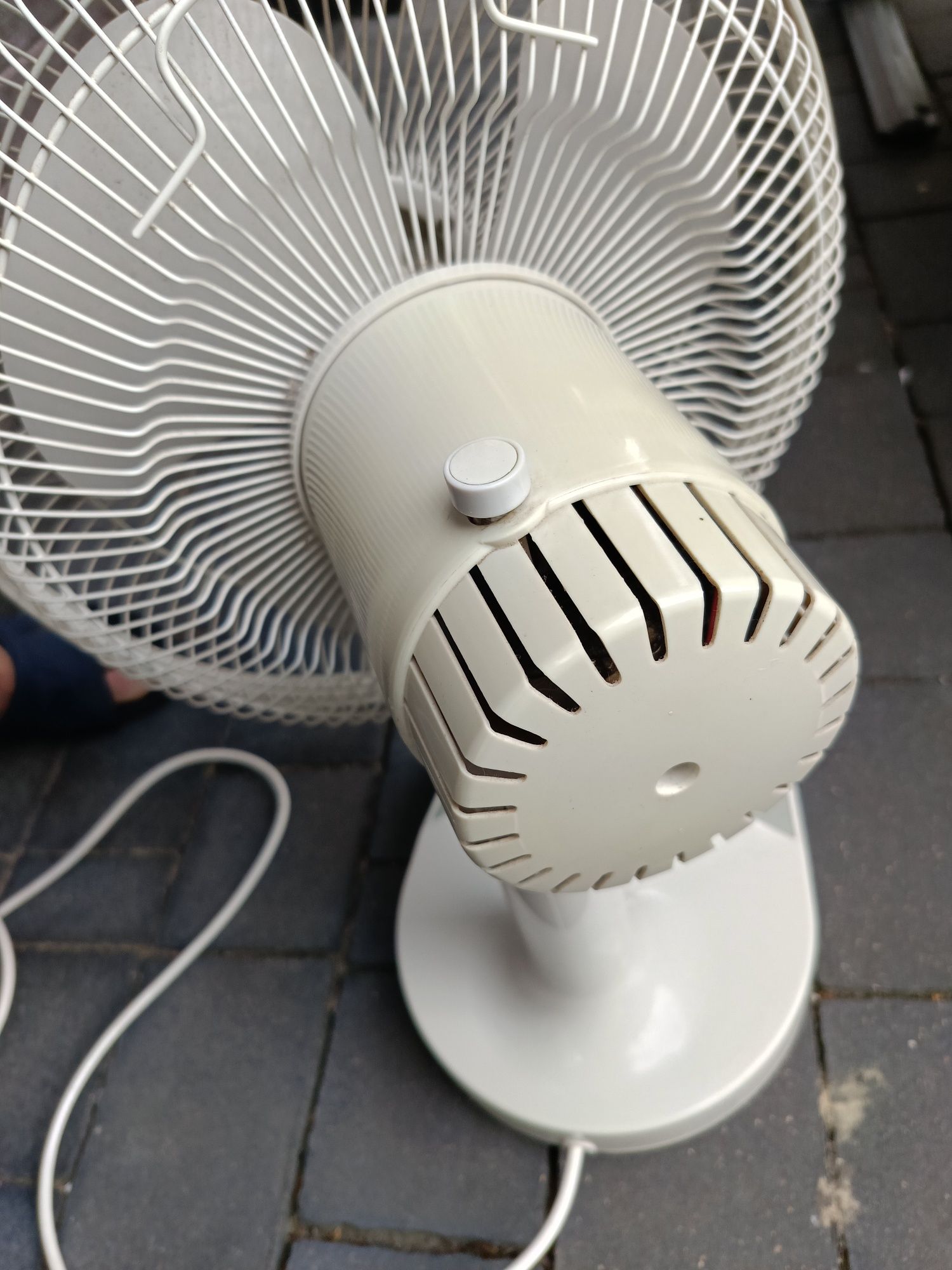 Wiatrak Philips biały