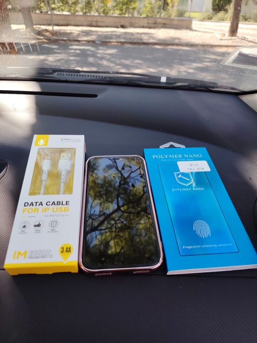 Iphone 11 128GB.