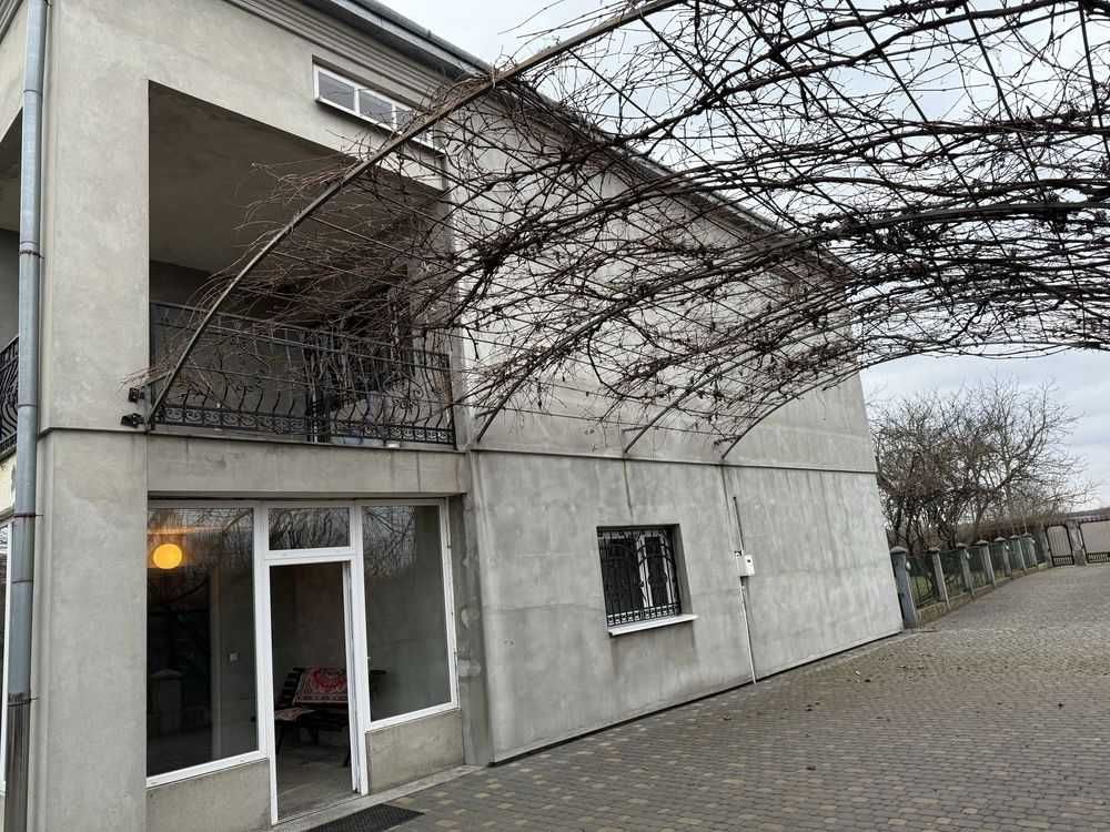 Продаж будинку 250м2 Жовква Львівськаобл 20хв до Галицького перехрестя