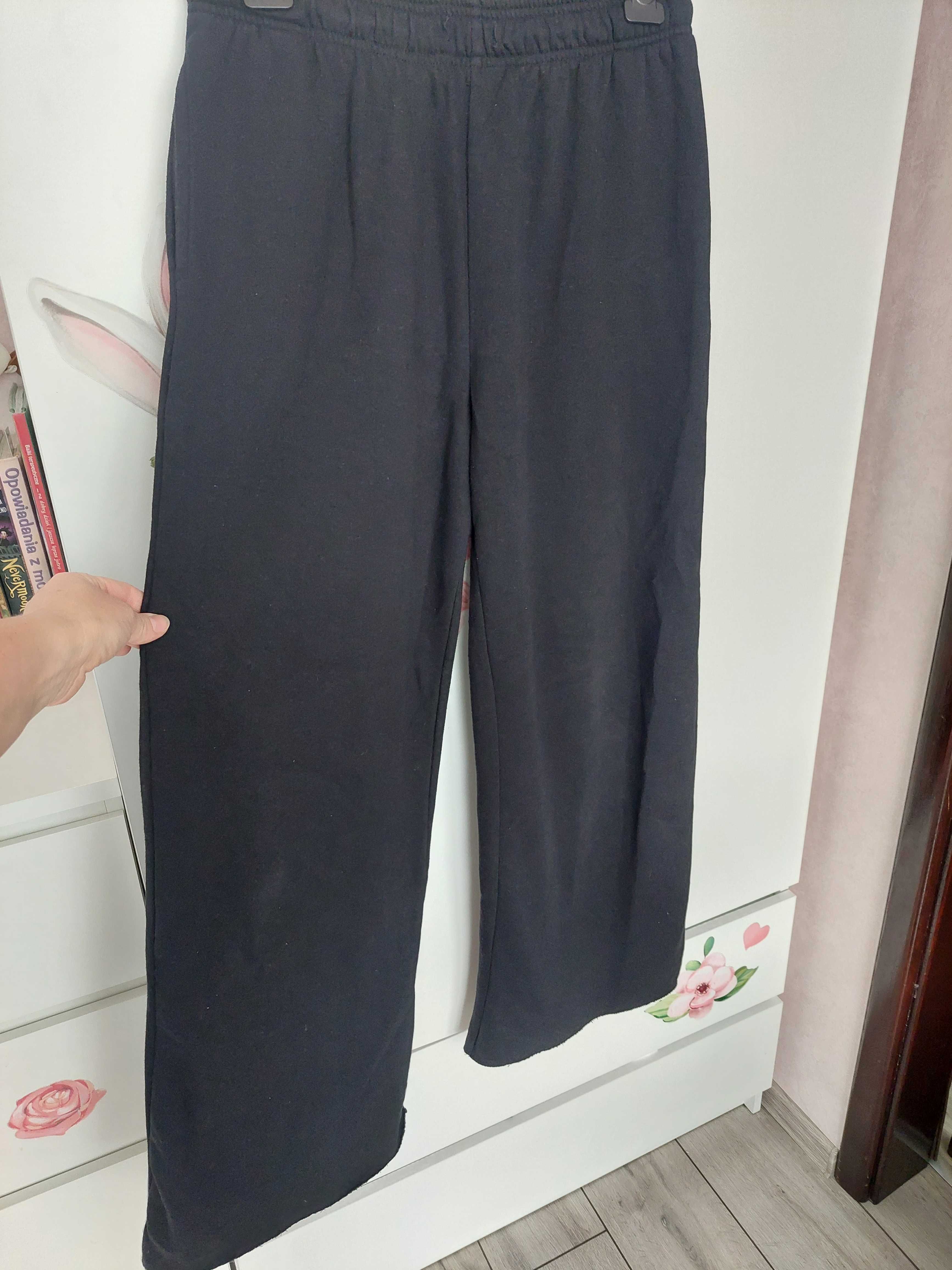 Dres z szeroka nogawka czarny S M L