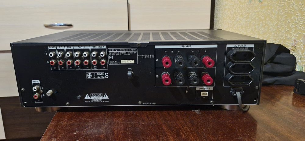 Підсилювач звуку Sony F319R