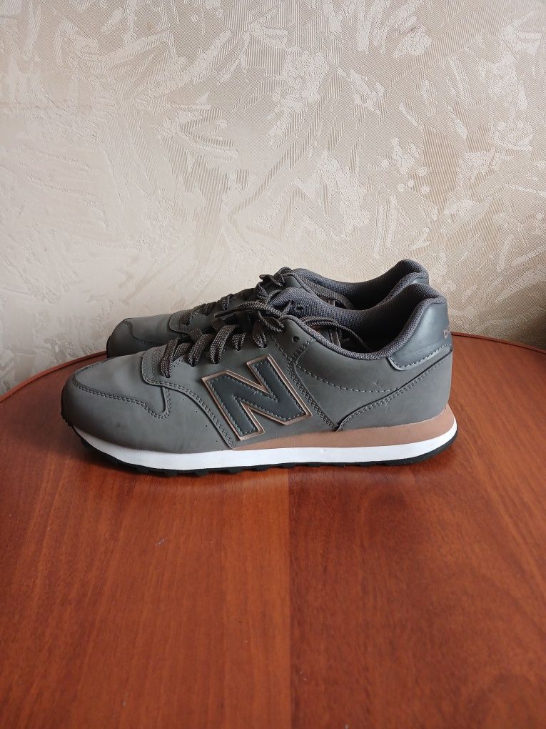 Кроссовки New balance