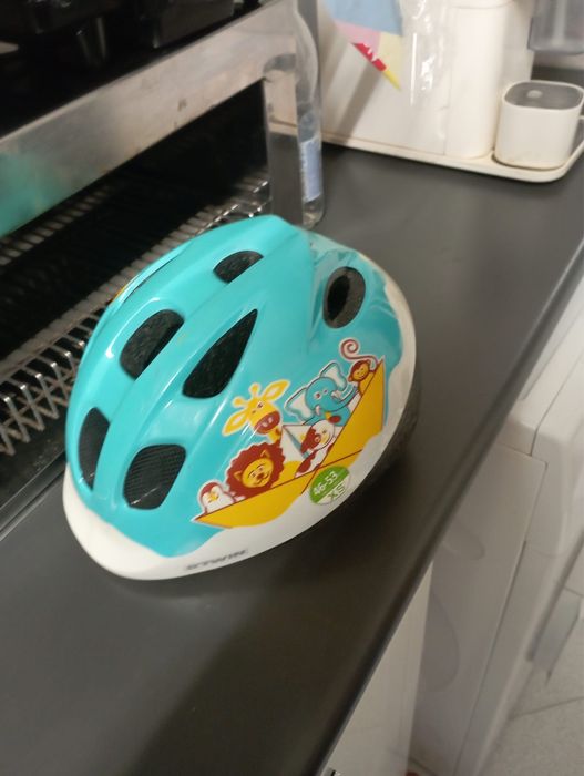 Capacete bicicleta criança