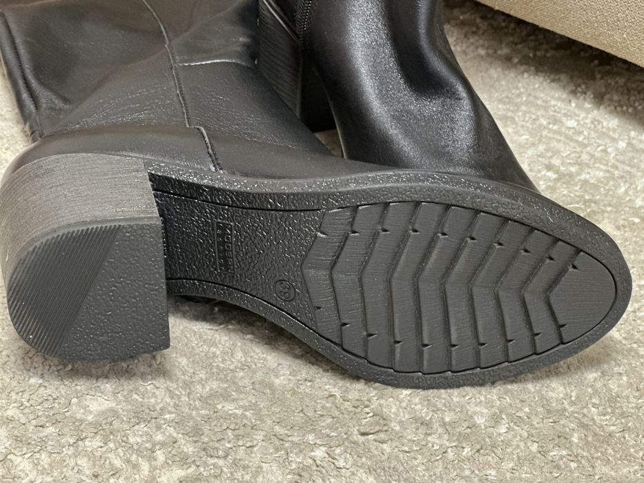 Зимові шкіряні чоботи