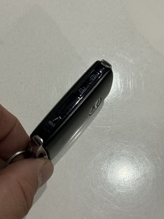 Смарт ключ Mazda 3 6 Cx5 Cx7 оригінал