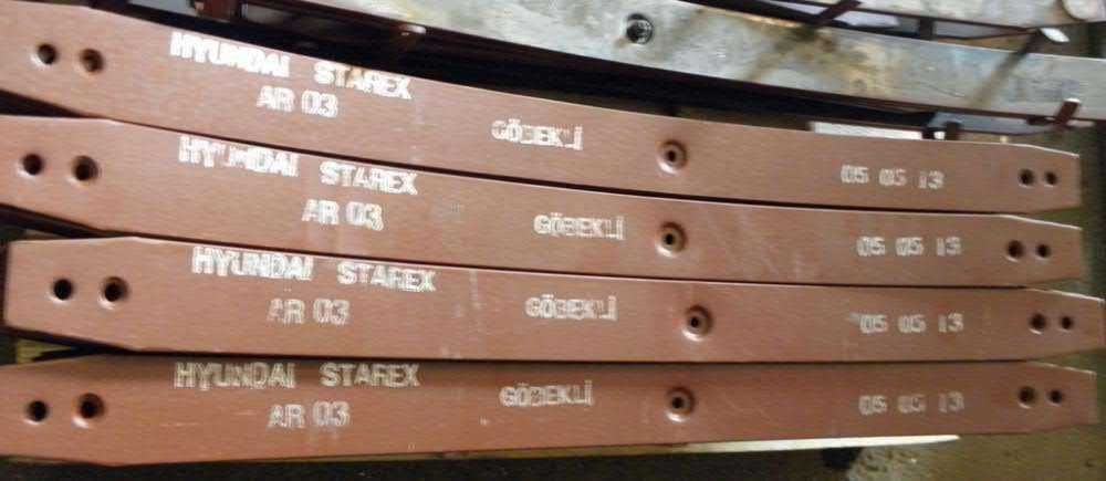 Ресора на Хюндай Hyundai H200 H1 H100 (Міцубісі Л300, Л400)