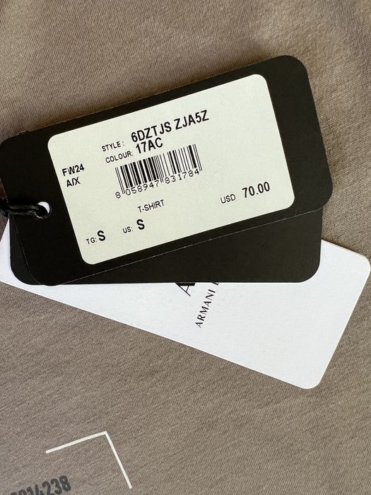Футболка Armani Exchange S plus-М