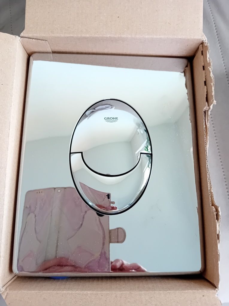 Przycisk grohe do stelarza WC