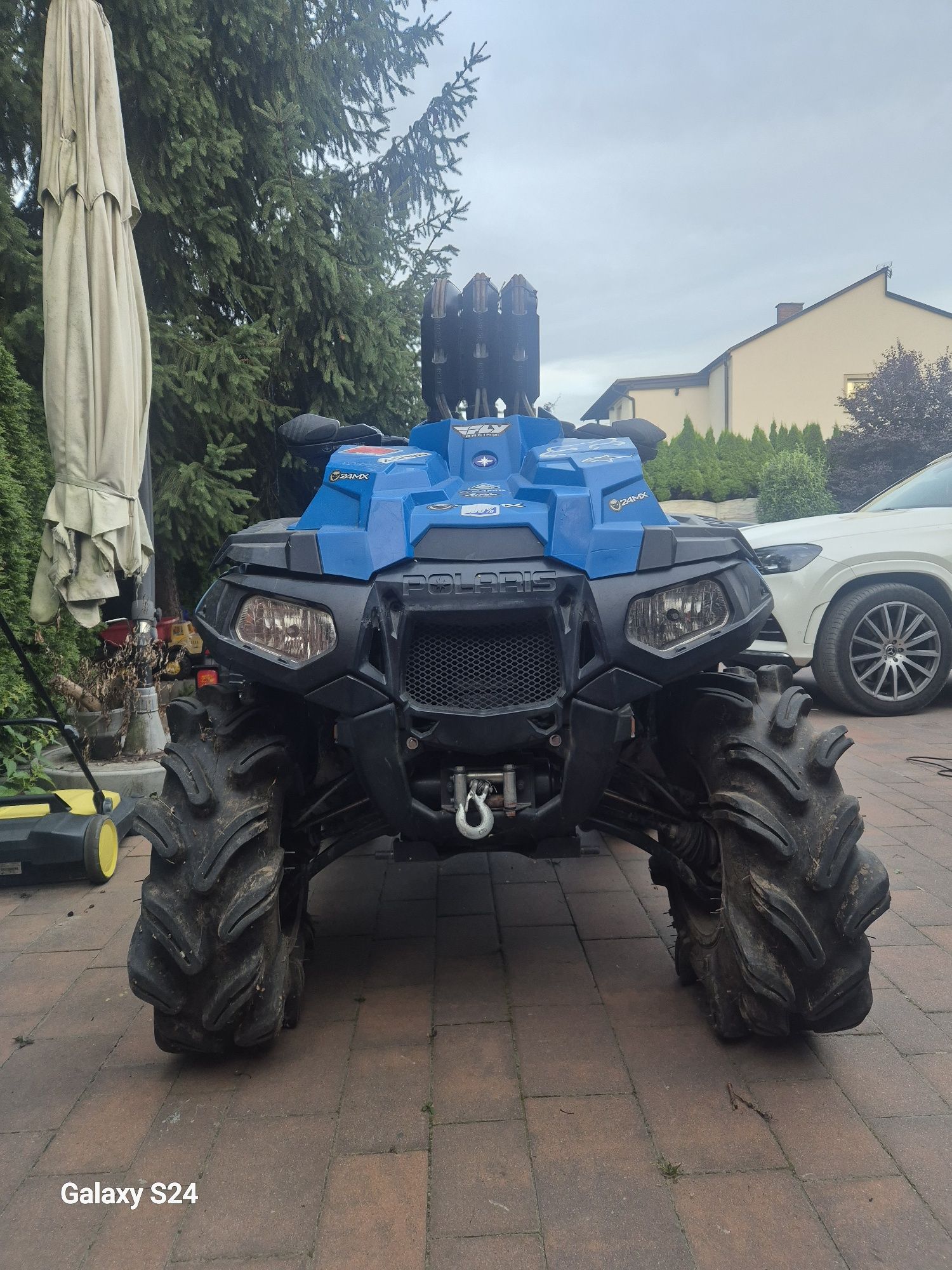 Quad polaris sportsman high lifter 850