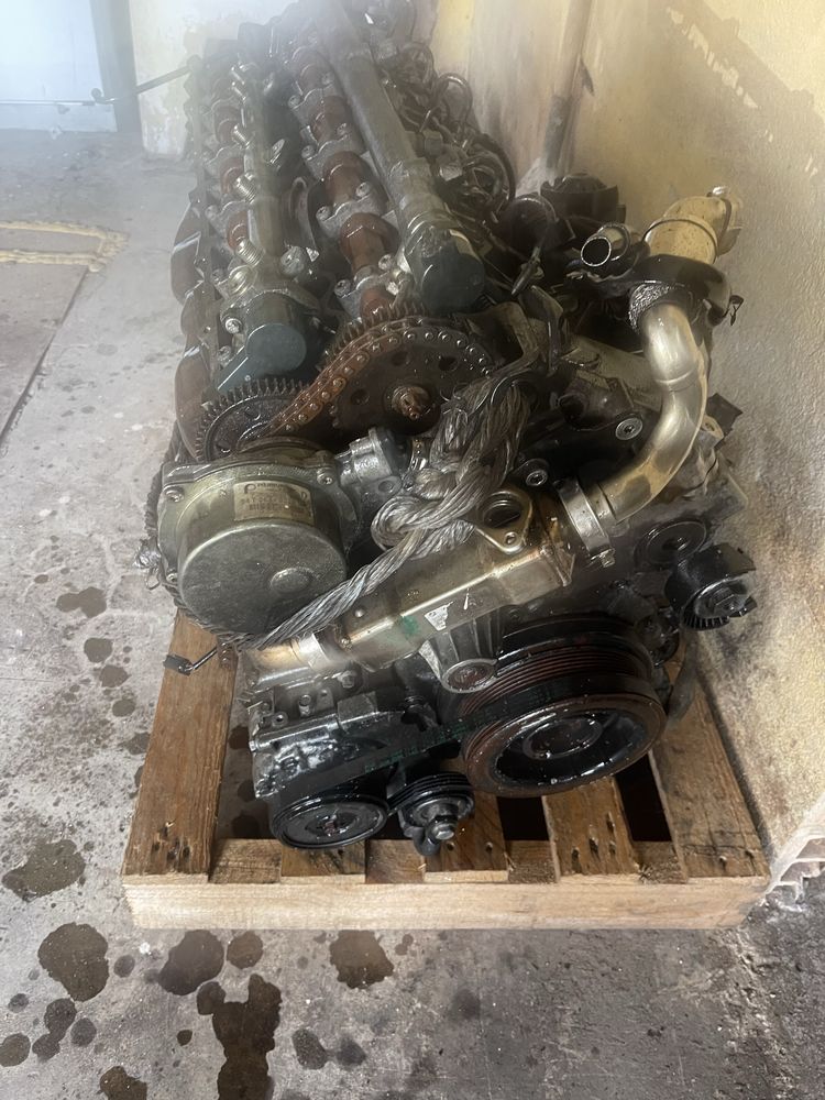 Motor as peças Bmw E65, 66 só peças