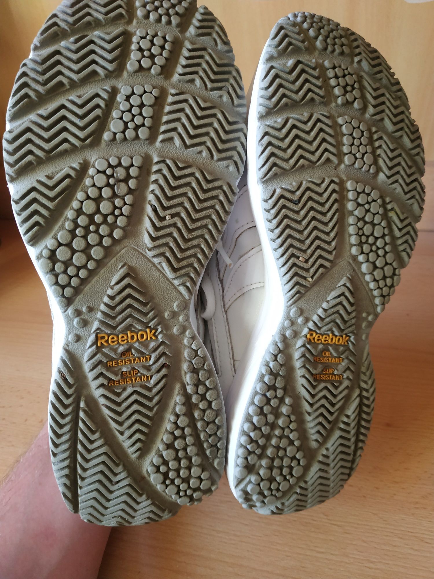 Buty skórzane Reebok rozmiar 38.