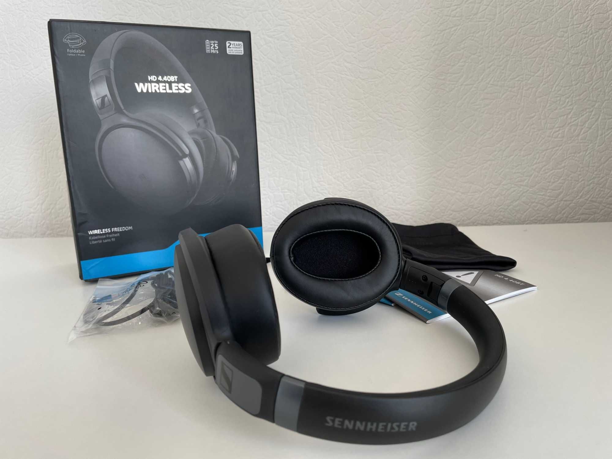 Bluetooth навушники Sennheiser HD 4.40 BT Wireless