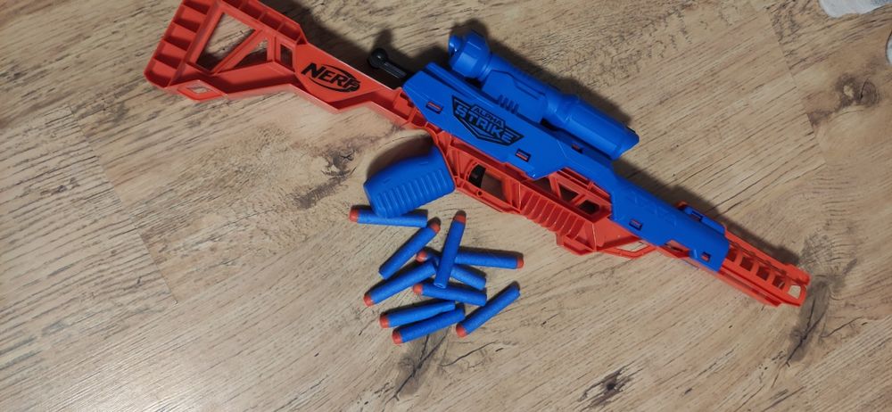 Бластер фирмы Nerf