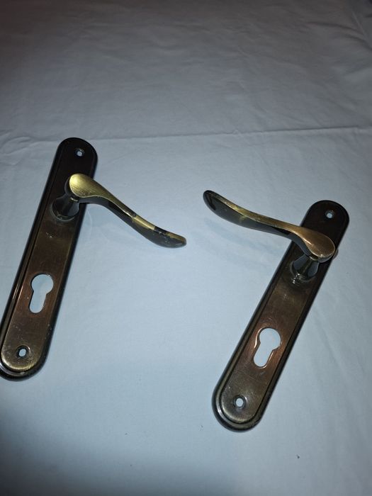 klamki do drzwi używane