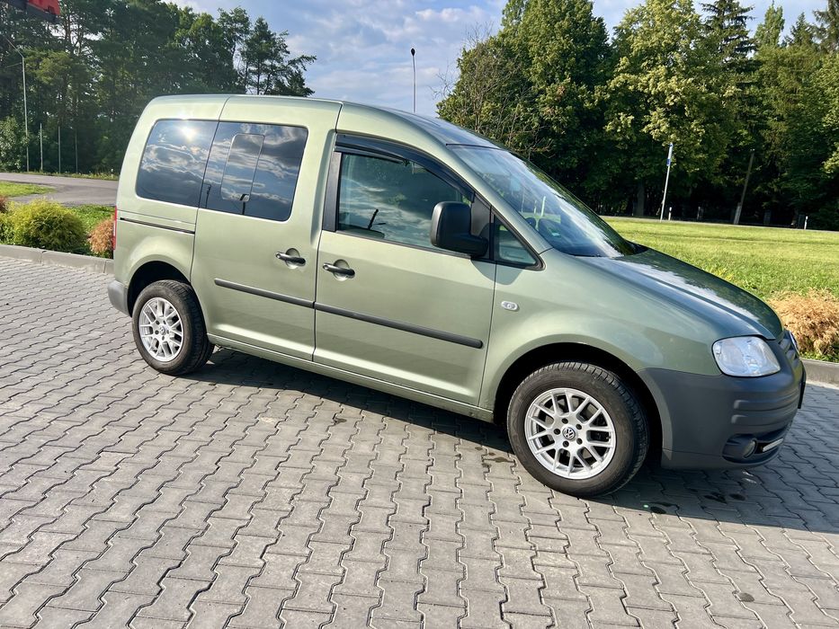 Volkswagen Caddy Life 1.6 BSE пасажир кондиціонер
