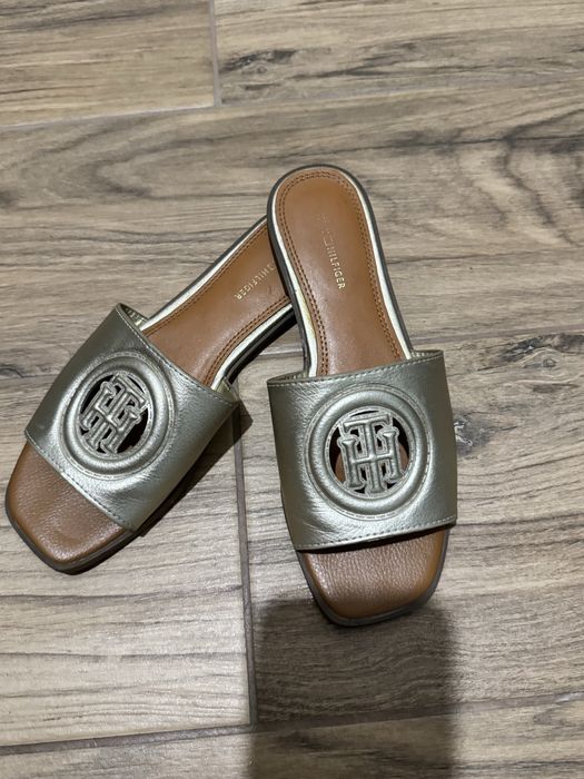 Шлепки tommy hilfiger