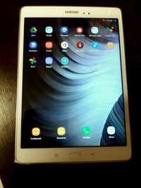 Планшет Samsung Galaxy Tab A SM-T555 9,7" LTE 16Gb White
