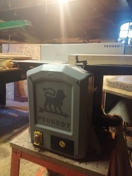 Obrabiarka do drewna 204 mm peugeot oryginał