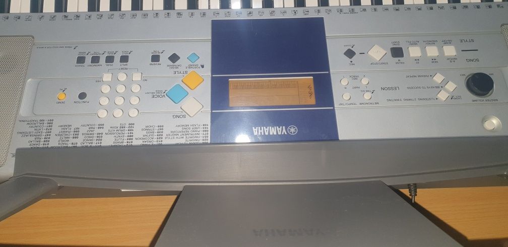 Yamaha dynamiczna klawiatura keybord cas kor  klawi 61 org syn moc
