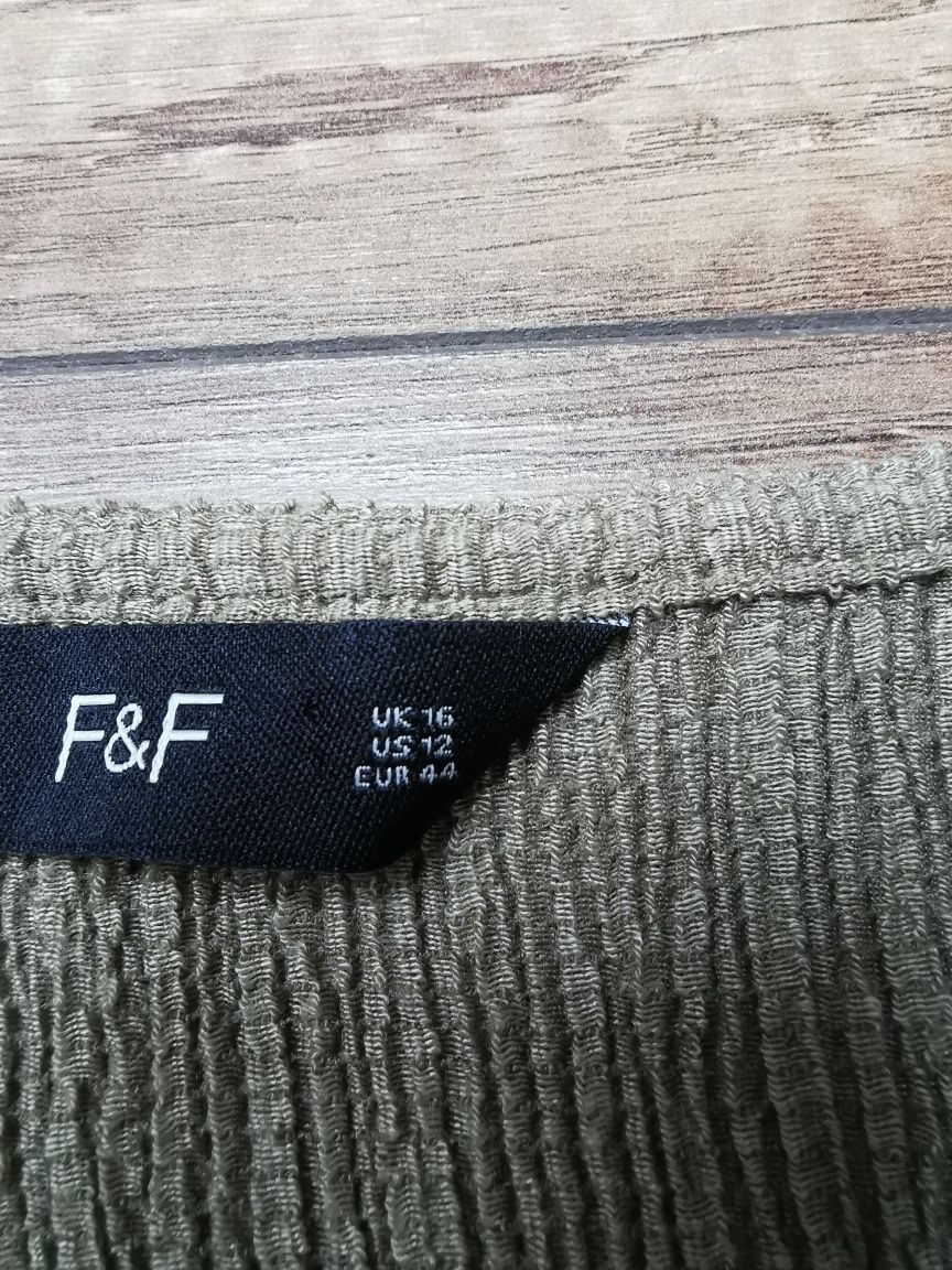 Sukienka F&f khaki rozmiar 40/42