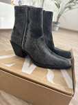 Buty kowbojki ZARA