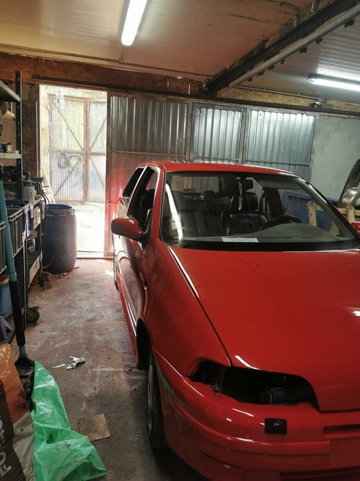 Fiat punto gt turbo em óptimo estado de conservação.