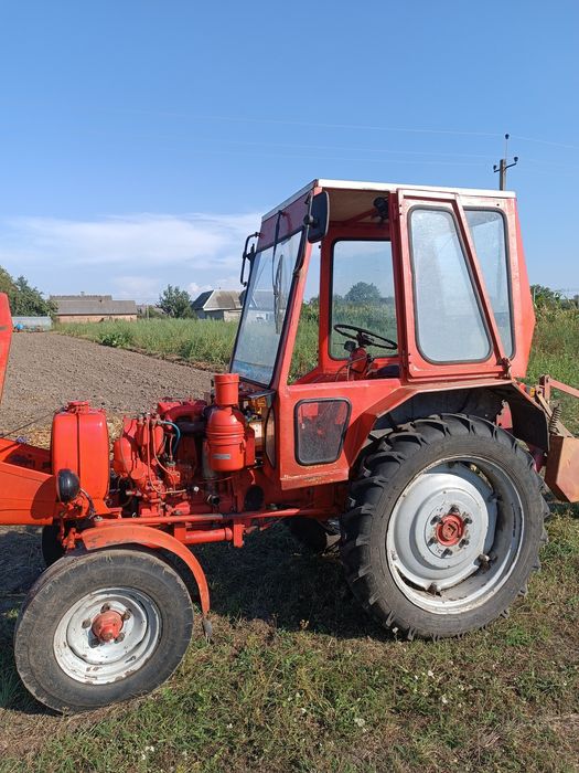 Трактор хтз Т-25