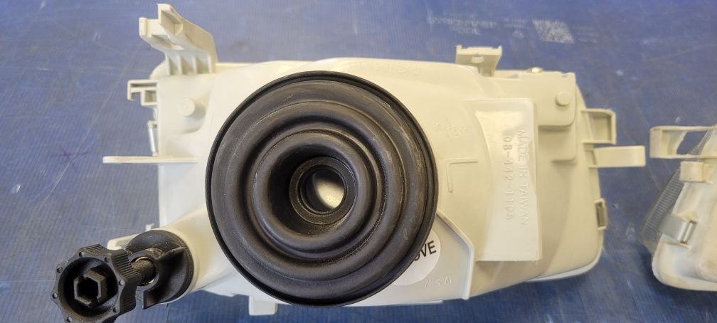 Faróis Novos Opel Astra F ano 95