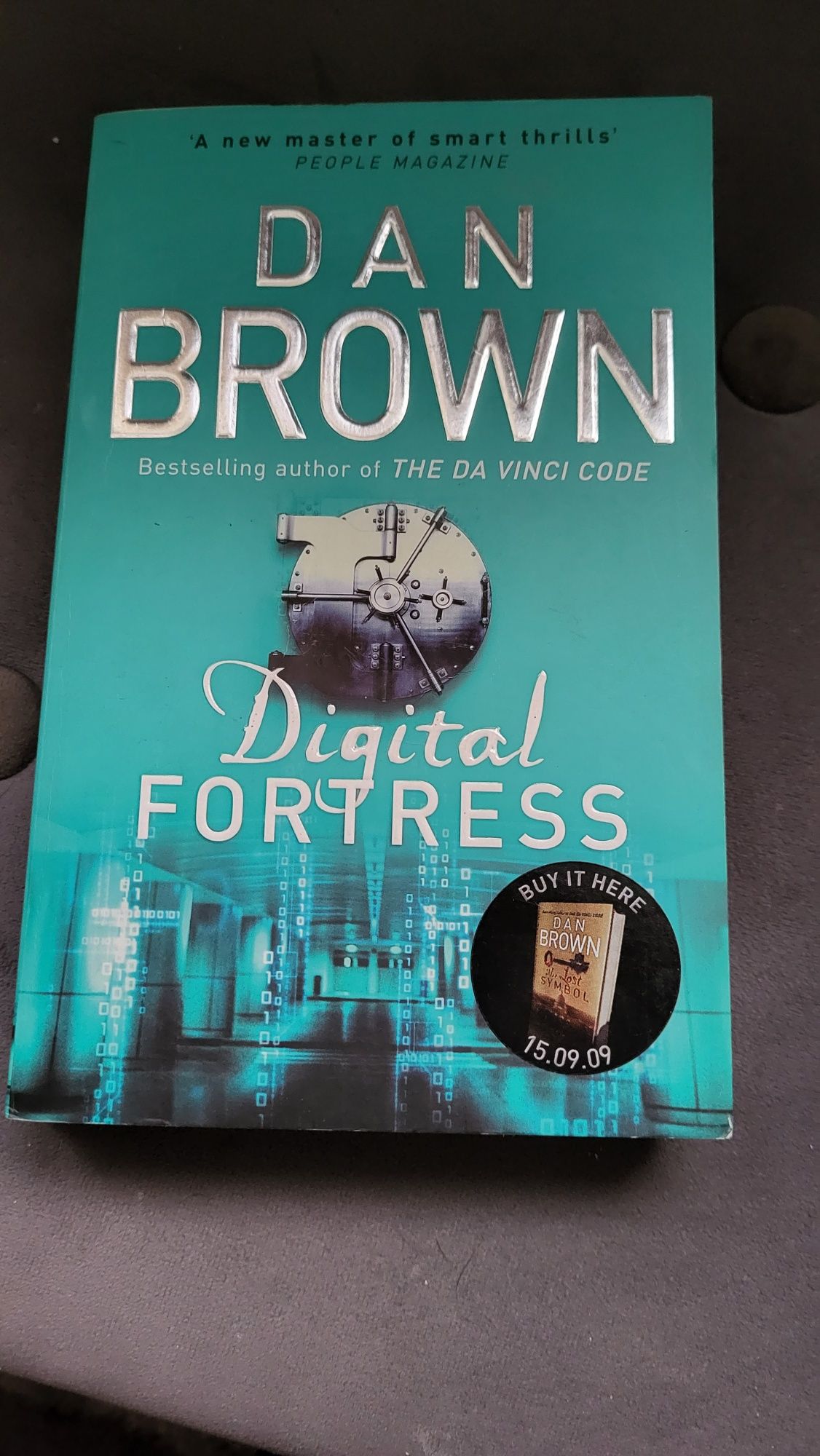 Książka Digital Fortress D. Brown