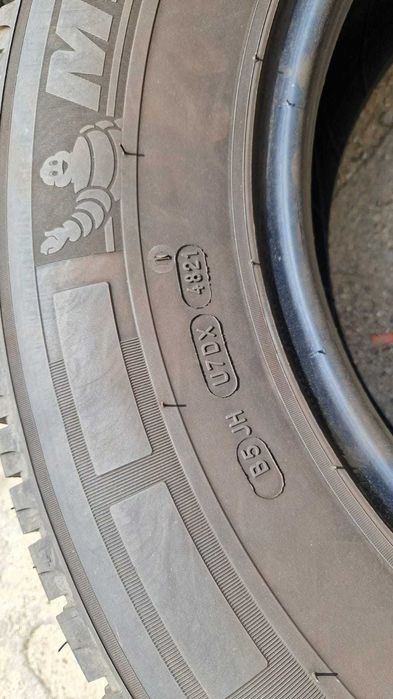 Komplet opon Michelin Agilis Camping 225/75 R16 16C letnie 4szt bus
