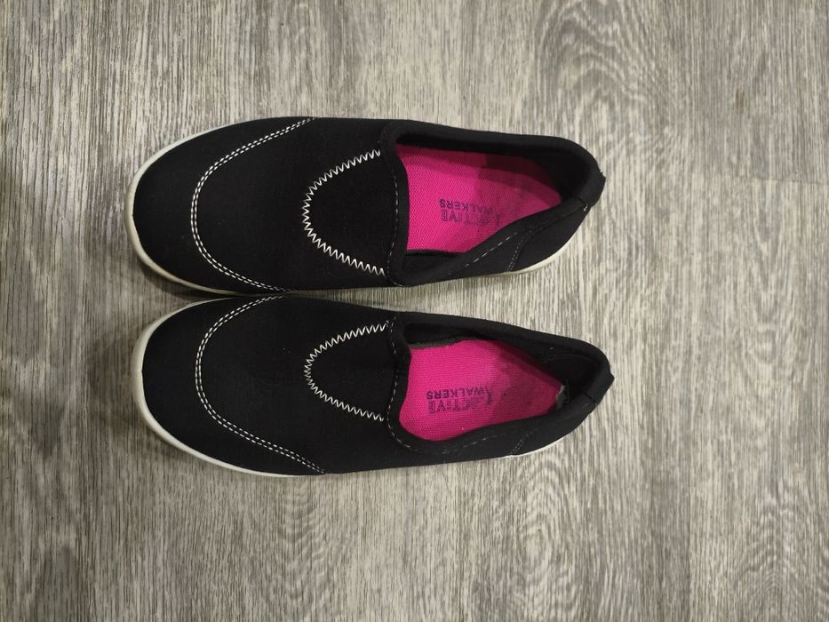 Сліпони жіночі чорні 37 р.