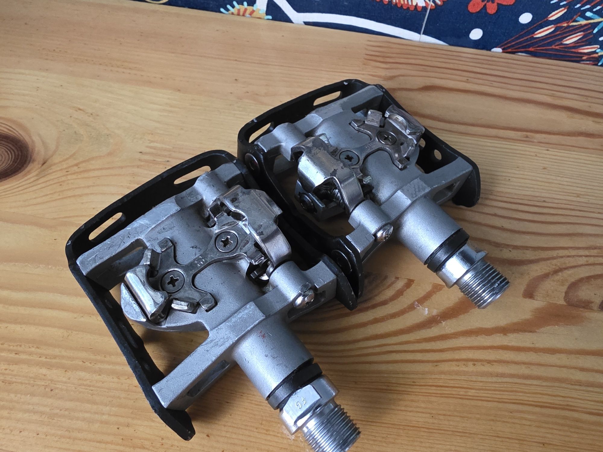 Pedały SPD Shimano PD-M324  uniwersalne