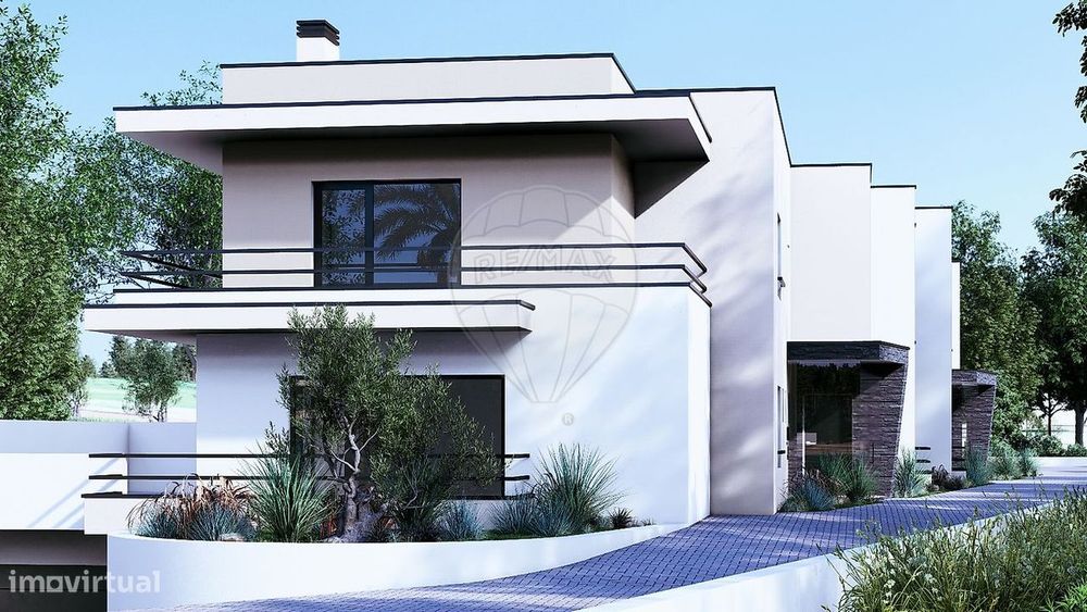 Moradia T4 para venda