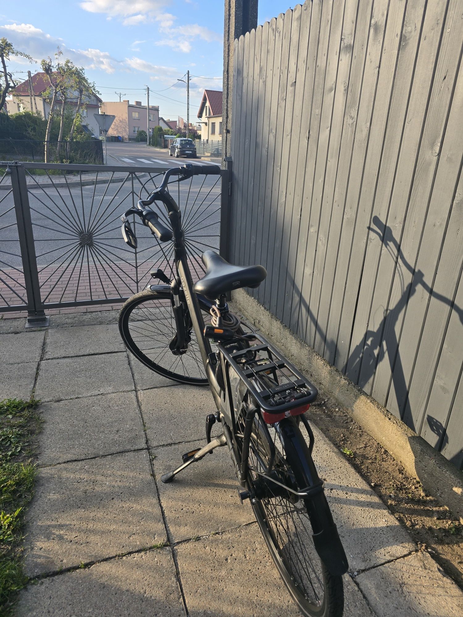 Rower Gazelle Arroyo C7+ hamulec w pedałach - Damski 57