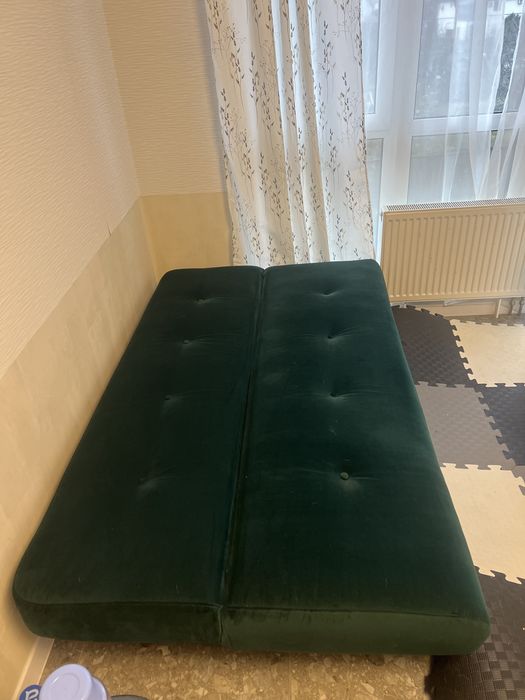 Диван бу jysk залений велюр