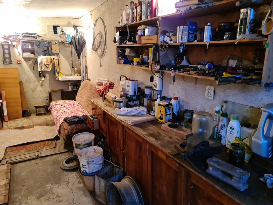 Продам гараж в м.Стебник