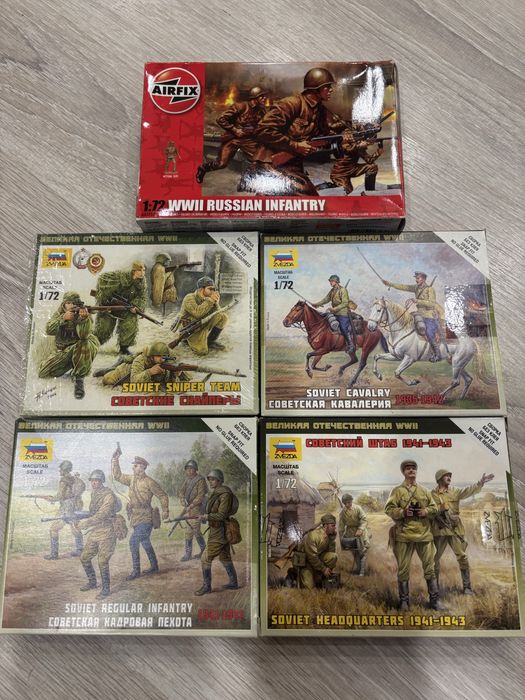 Набір фігурок солдати 1/72