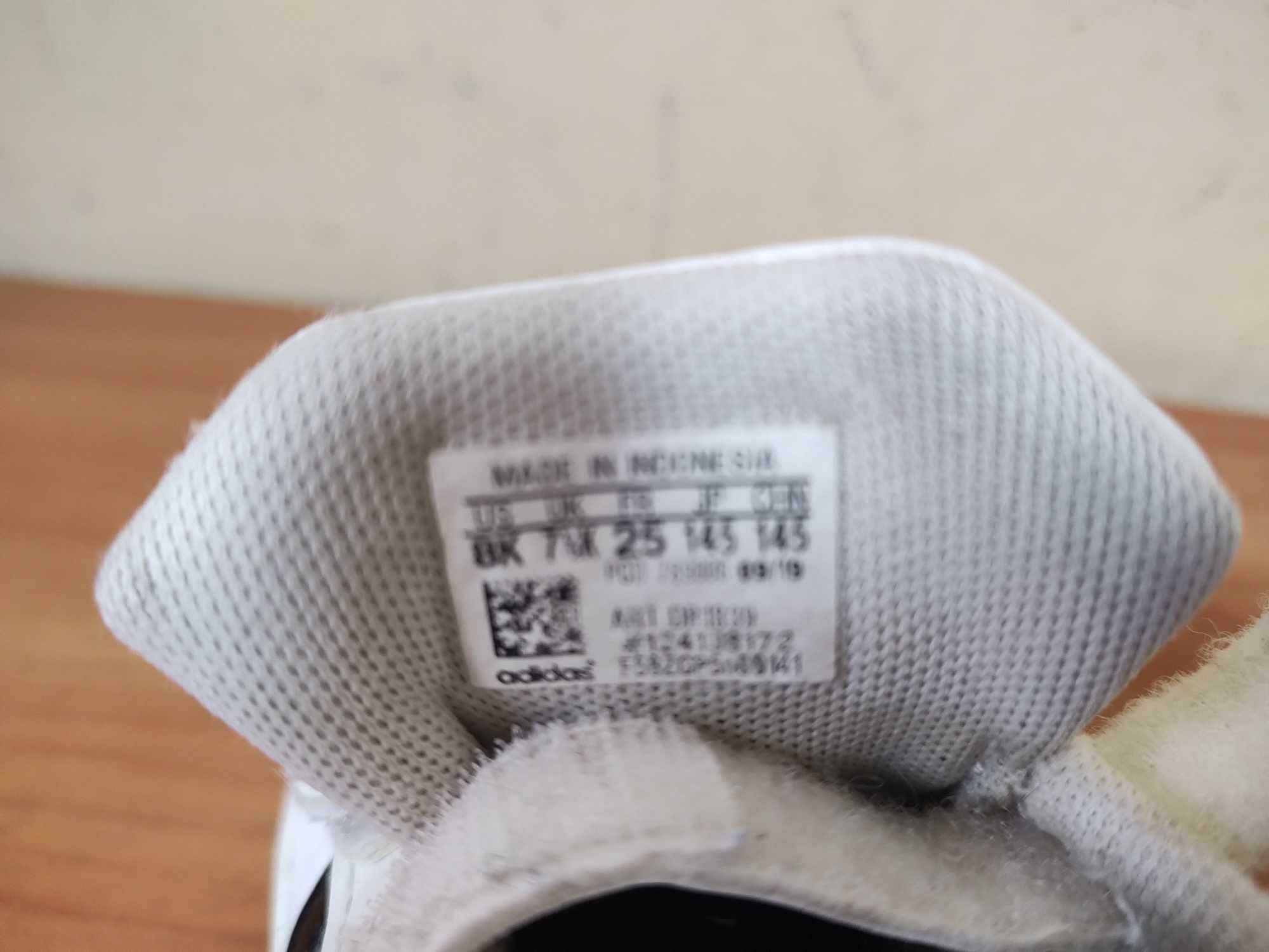 buty oryginalne adidas r.25