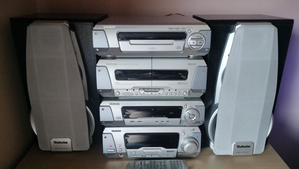 Wieża Technics SL-EH 570 zadbana