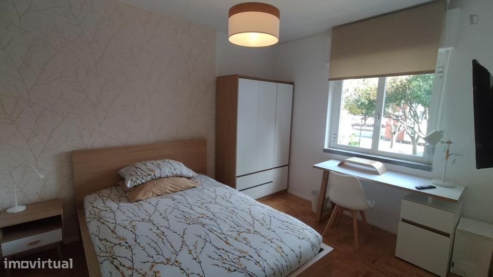 783944 - ABAR2X5 Quarto com cama de casal em...