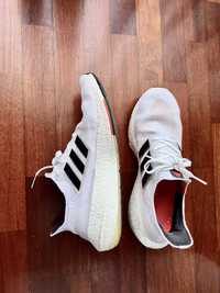 Sapatilhas Adidas UltraBoost 21