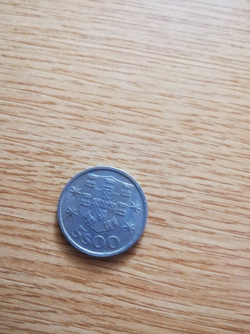 Moeda 5 escudos 1985