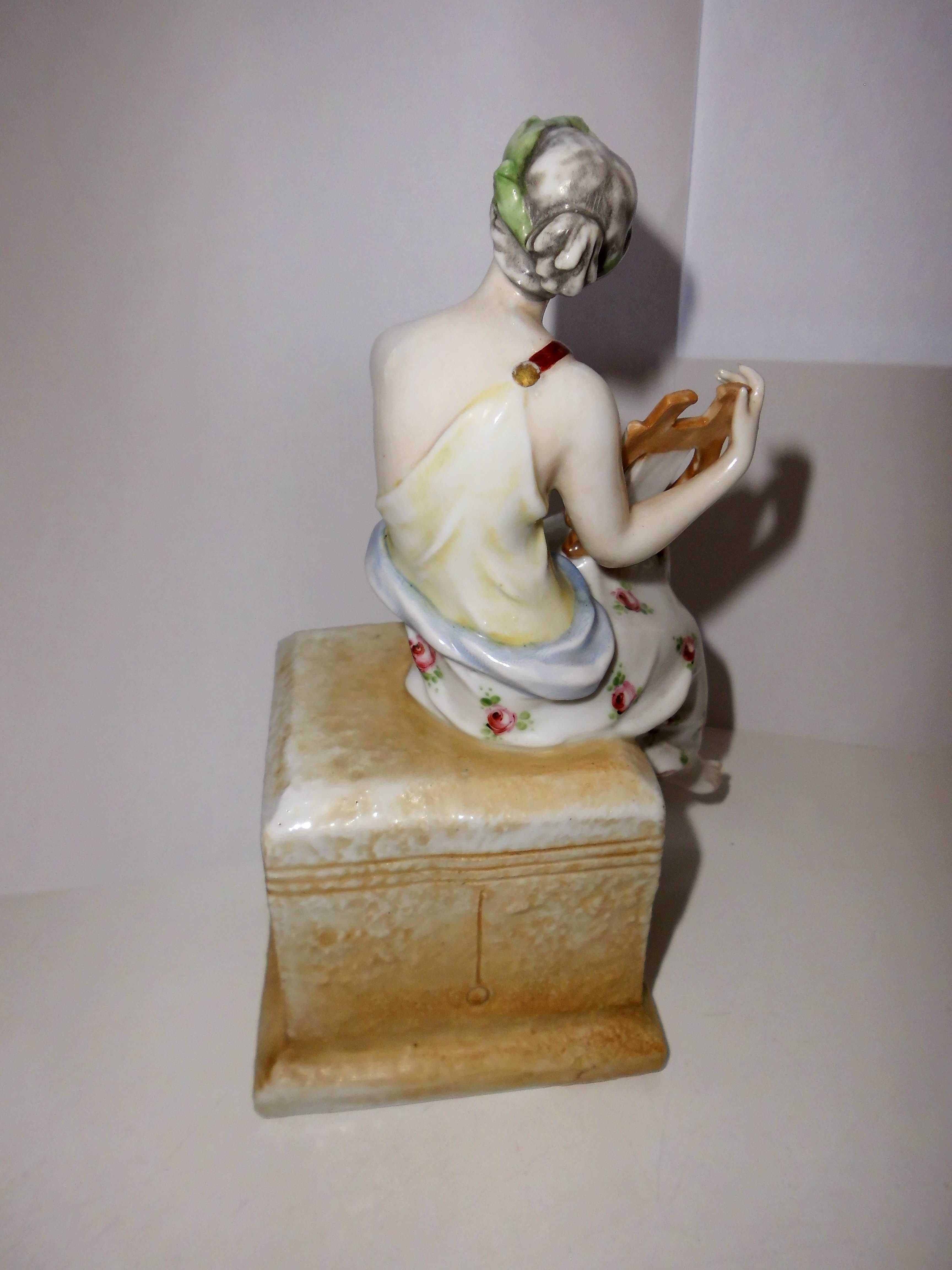 Oryginalna porcelana Wiedeń -Muza Erato klasycyzm początek XIX wieku
