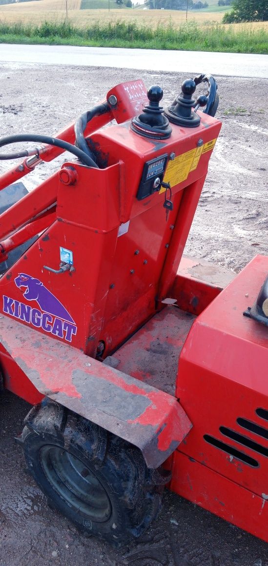 Kingcat 500 Diesel Mini Ładowarka 4WD