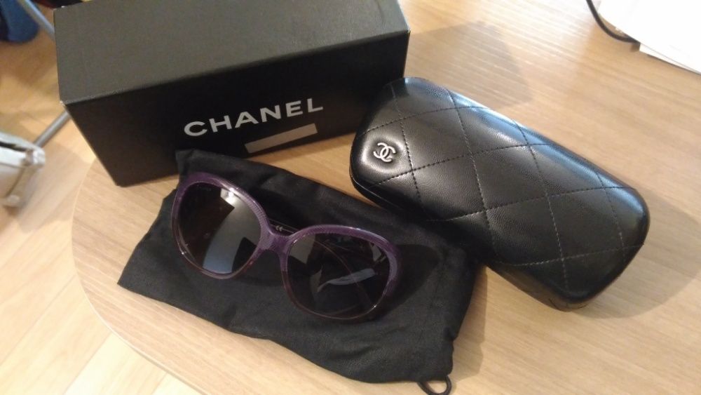 Óculos de Sol Chanel