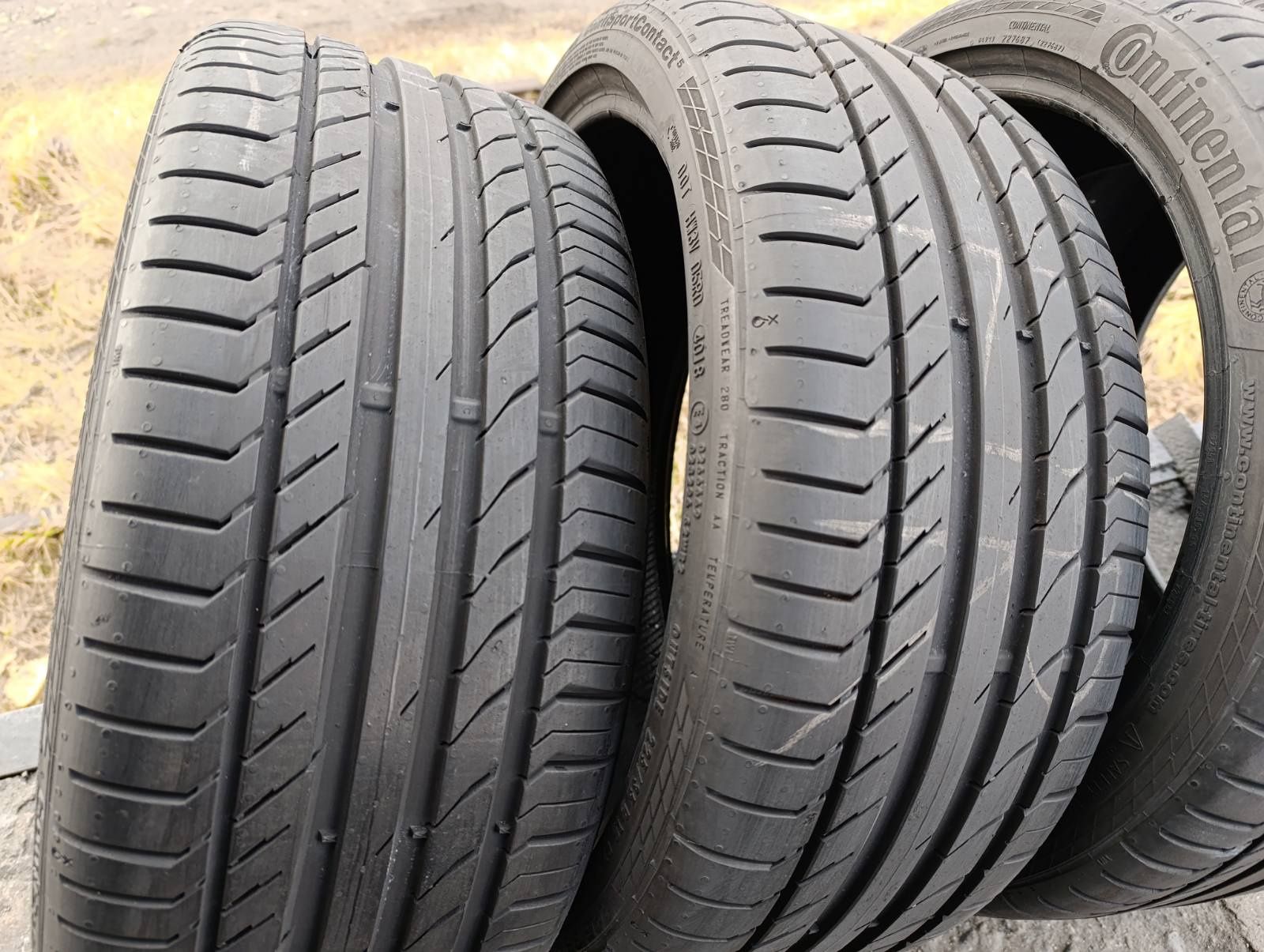 Літні шини Continental 225/35 R18 резина Р18