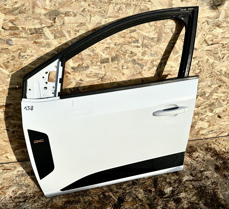 Dacia Sandero Stepway 3 III jogger drzwi lewe przód kompletne biale