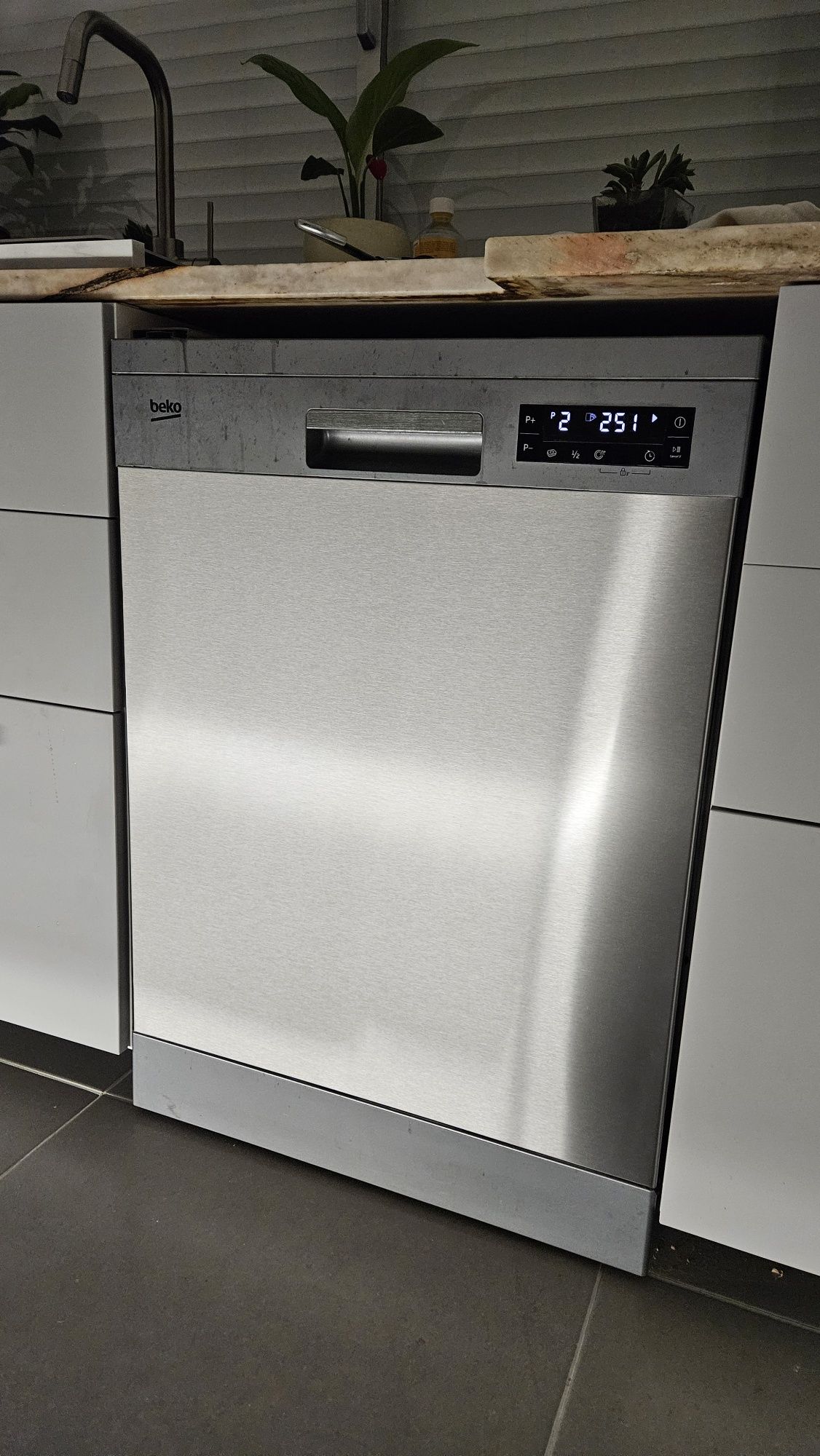 Boa máquina de lavar loiça beko