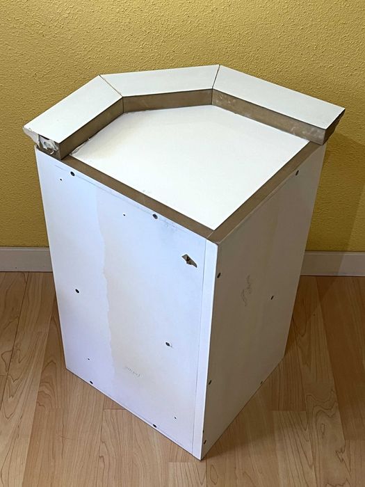 móvel de canto com prateleira para cozinha